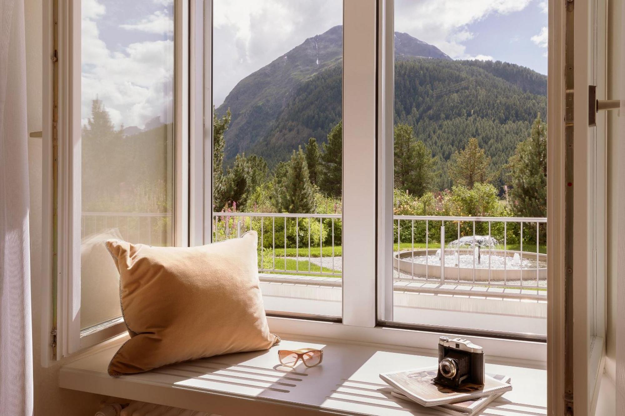 Grand Hotel Kronenhof Pontresina Exterior foto