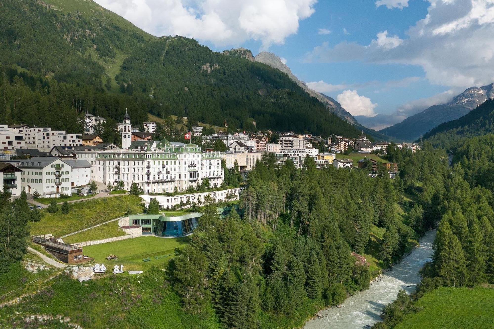 Grand Hotel Kronenhof Pontresina Exterior foto